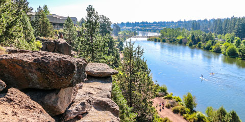 Looking down on the Deschutes River from cliffs above the river.