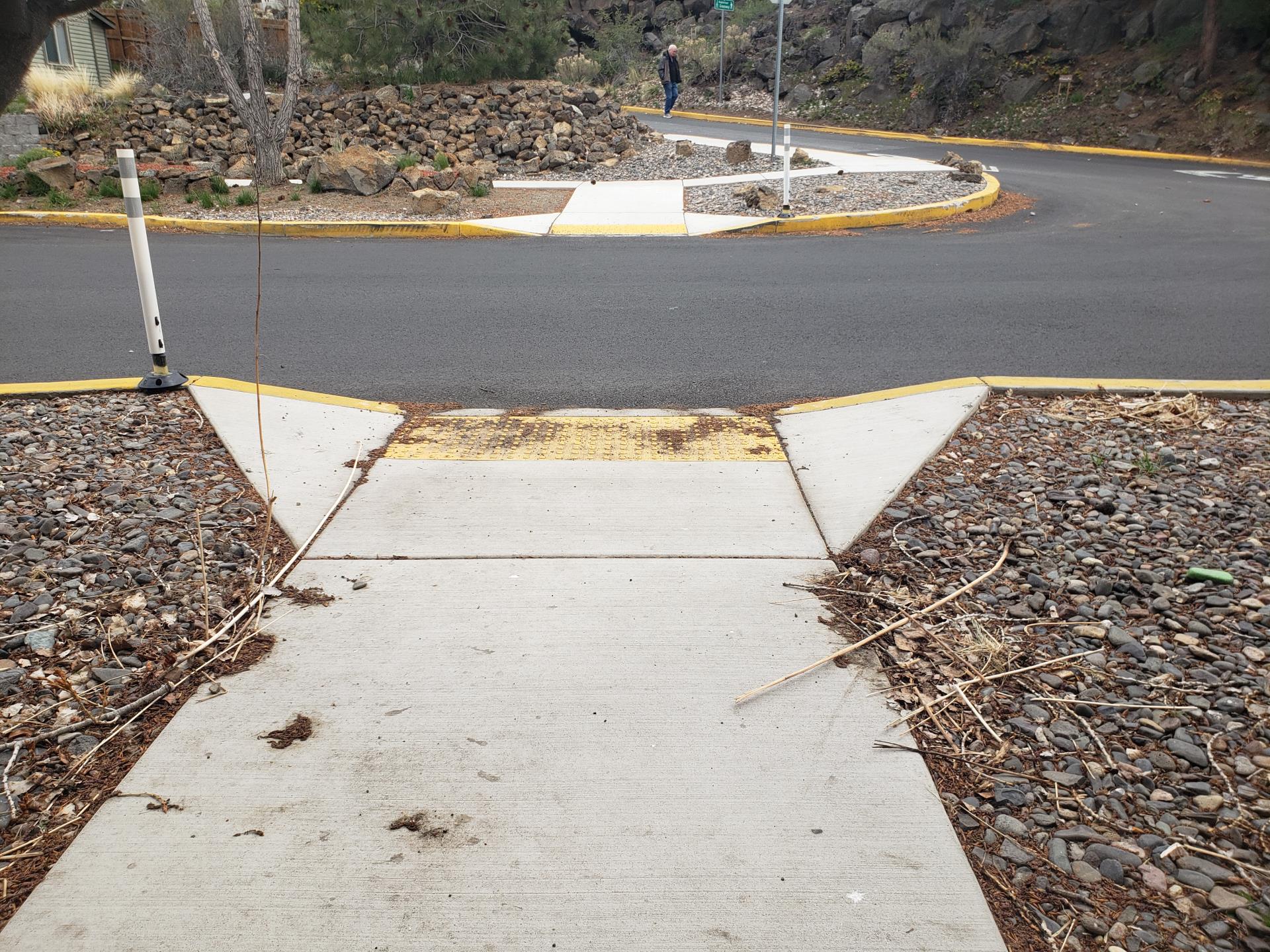 Riverside and Gilchrist – newly constructed curb ramps and curb extensions for intersection crossing safety.