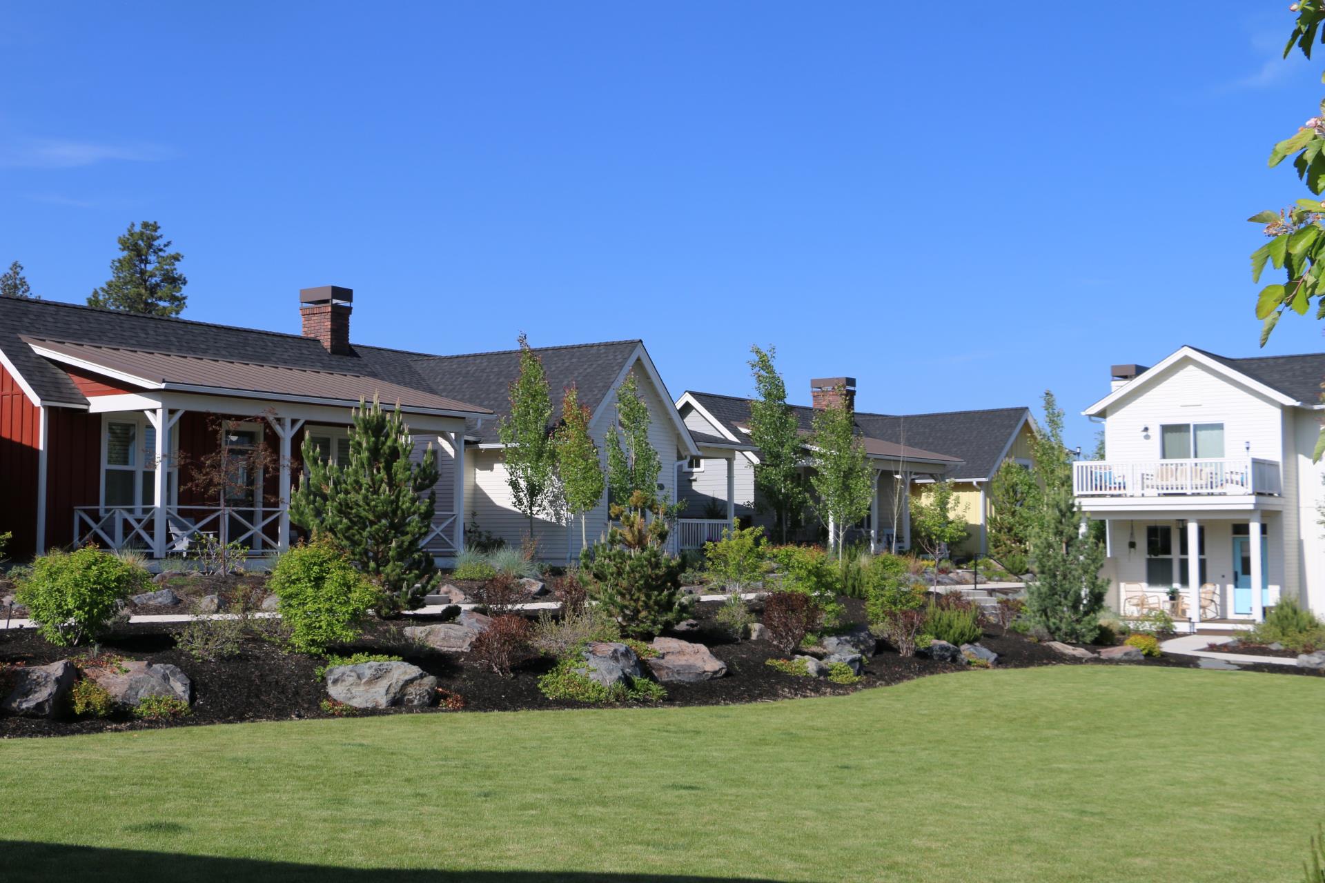 Small cottage homes arranged around a lawn in Northwest Crossing