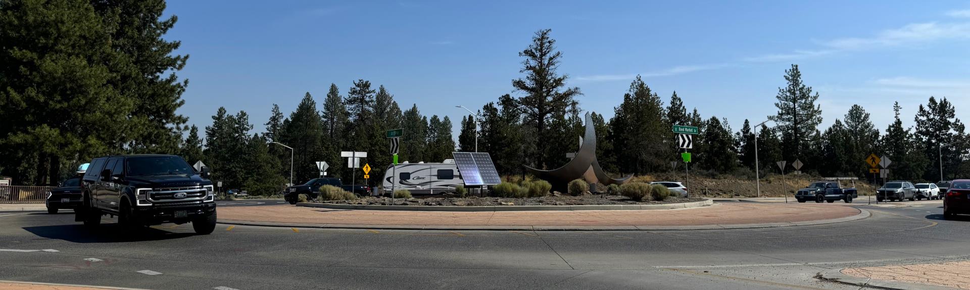 Reed Market & 15th Roundabout