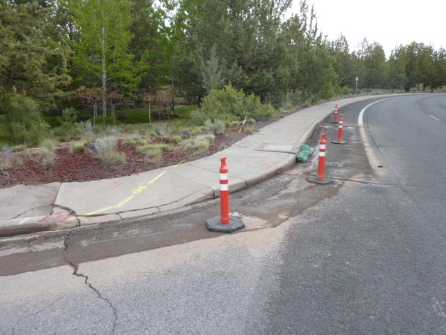 Summit Dr Curb Ramp Improvements - 1 before