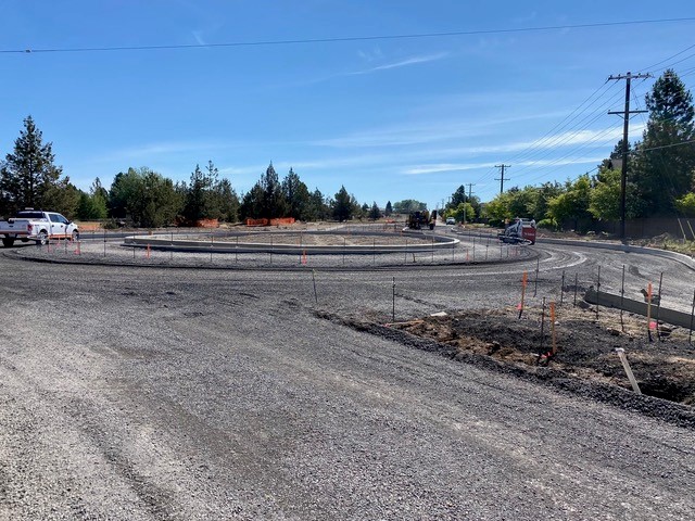 A photo of the Deschutes Market Road and Butler Market Road roundabout construction site.
