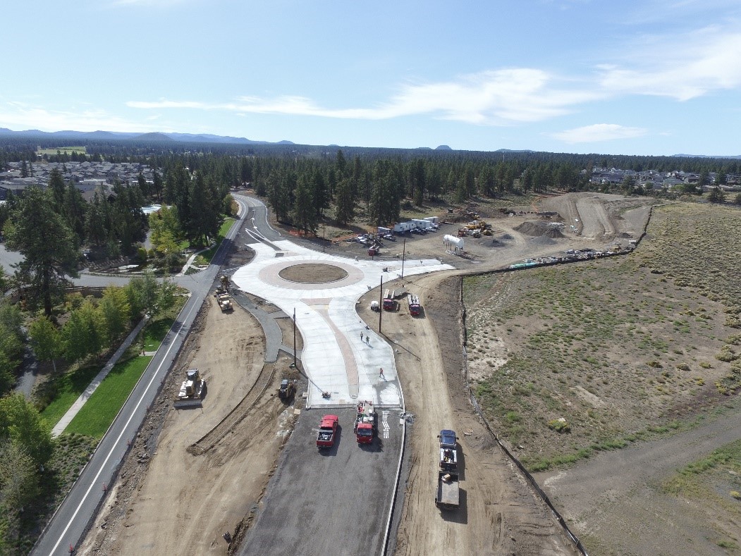 Aerial photo of the 15th St & Murphy Rd roundabout looking South