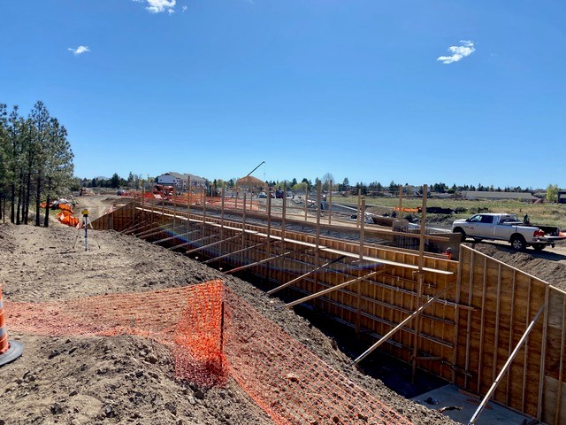 A photo of the construction of the Empire pedestrian undercrossing.