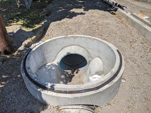 A photo looking inside at the stormwater maintenance hole near Pageant Park.