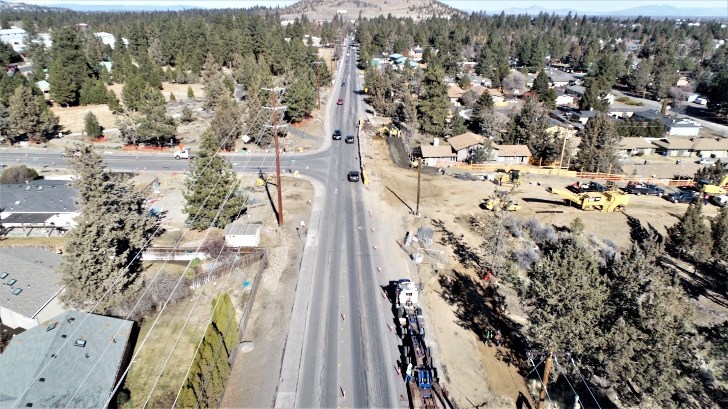 An aerial photo of 15th Street, facing north taken prior to the intersection closure.